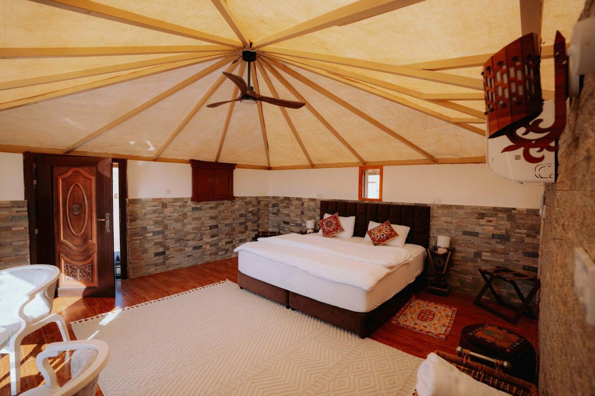 Silent Dunes Camp Ḩawīyah Εξωτερικό φωτογραφία